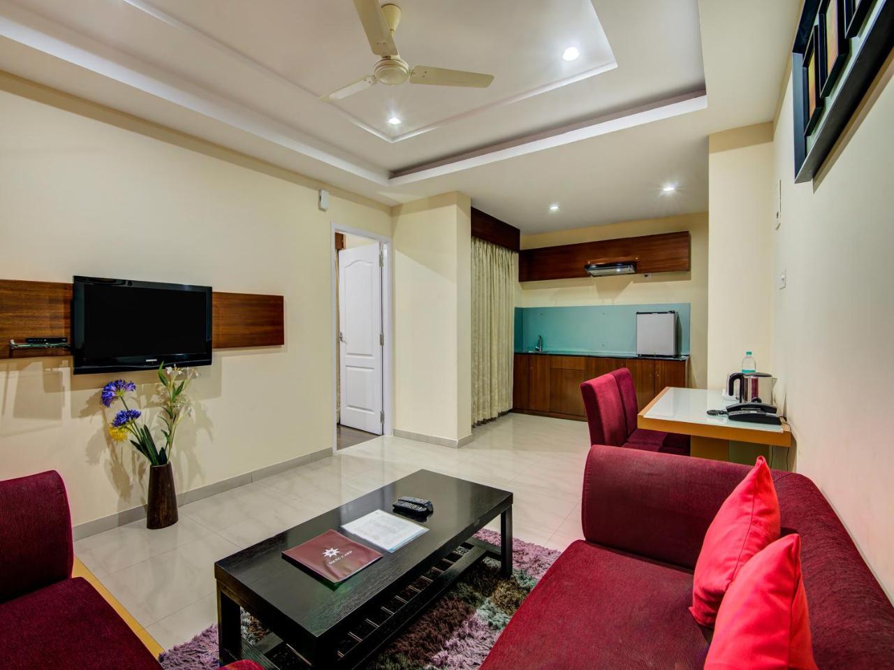 Gardeenia Comfortes Suites-Fully Vaccinated Staff Bangalore Eksteriør billede