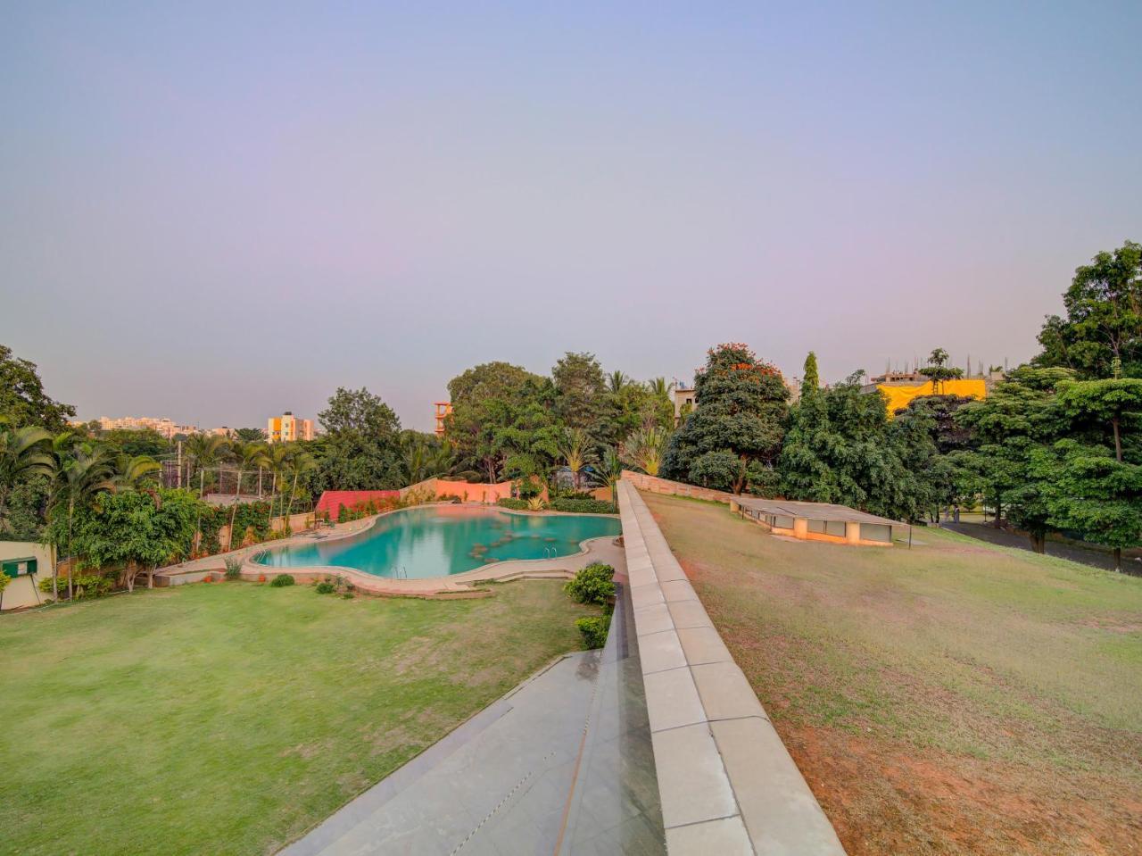 Gardeenia Comfortes Suites-Fully Vaccinated Staff Bangalore Eksteriør billede