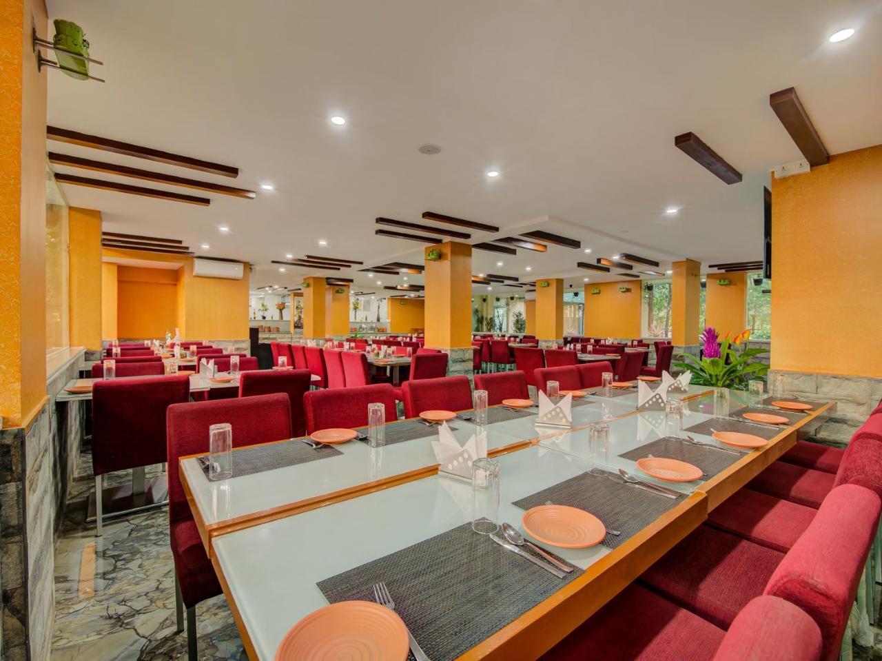 Gardeenia Comfortes Suites-Fully Vaccinated Staff Bangalore Eksteriør billede