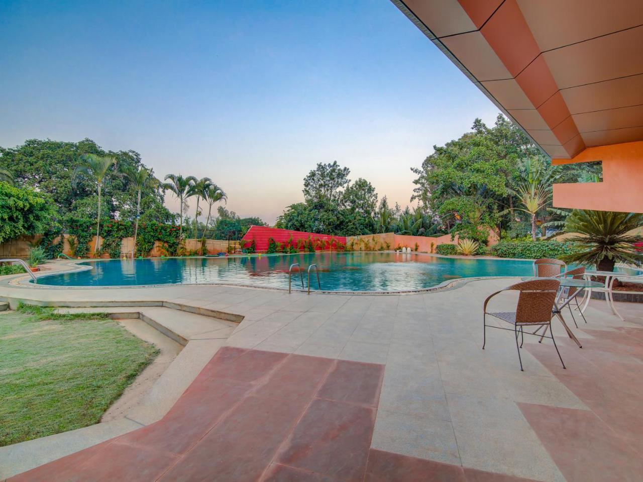 Gardeenia Comfortes Suites-Fully Vaccinated Staff Bangalore Eksteriør billede