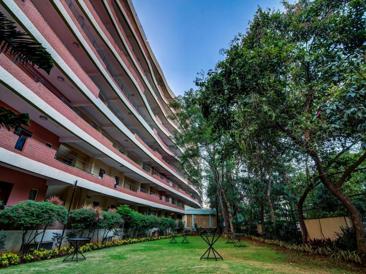 Gardeenia Comfortes Suites-Fully Vaccinated Staff Bangalore Eksteriør billede