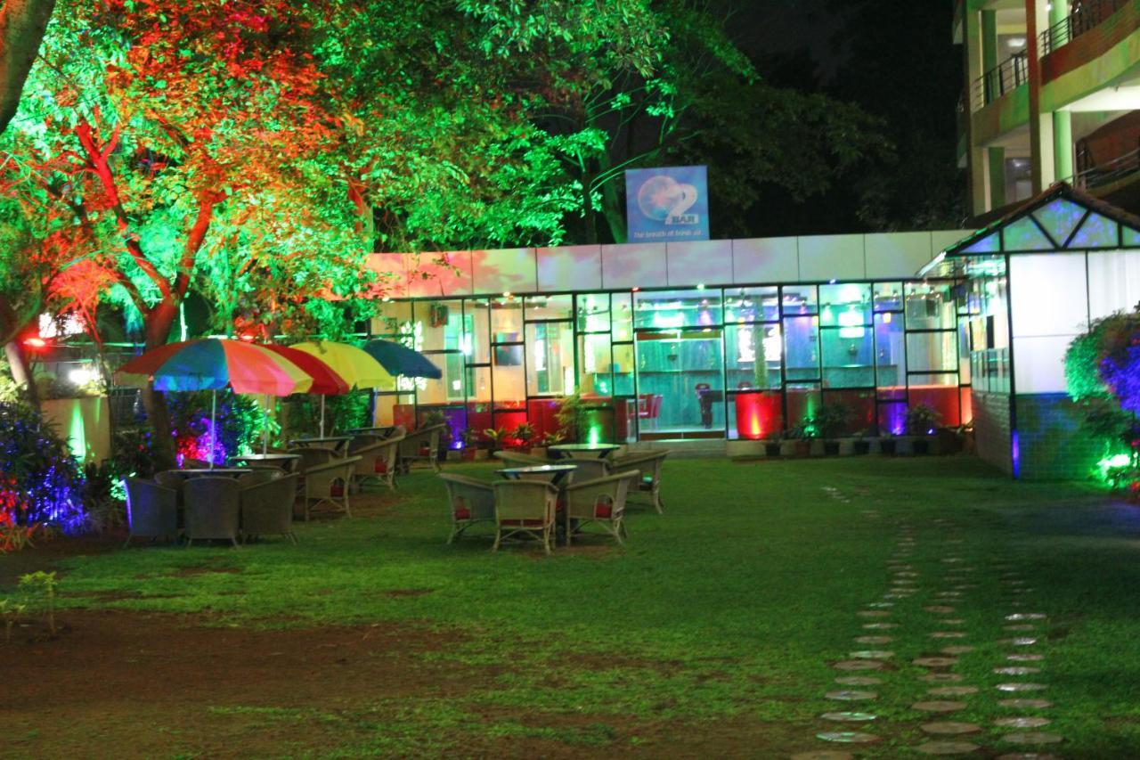 Gardeenia Comfortes Suites-Fully Vaccinated Staff Bangalore Eksteriør billede